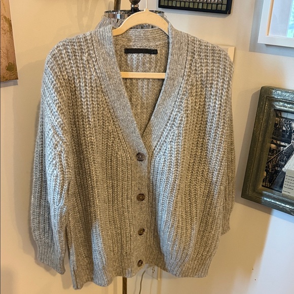Gently worn Jenni Kayne alpaca cocoon cardigan. Size small. Perfect condition - Picture 1 of 6